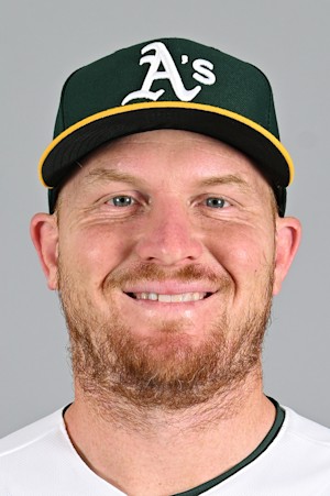 Headshot of Chad Wallach