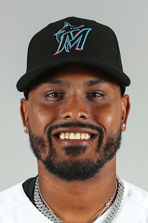 Headshot of Brian Navarreto
