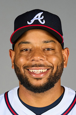 Headshot of Dominic Smith