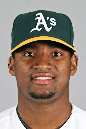Headshot of Domingo Robles