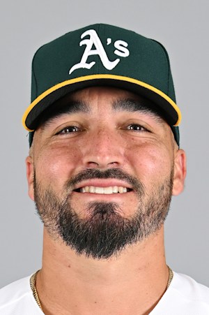 Headshot of Nick Hernandez