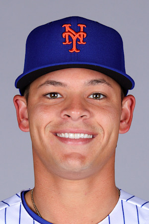 Headshot of Tobias Myers