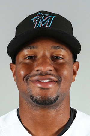 Headshot of Xavier Edwards