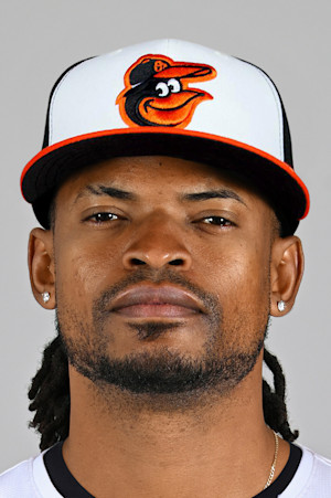 Headshot of Eduarniel Núñez