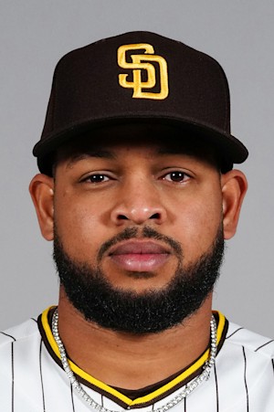 Headshot of Randy Vásquez