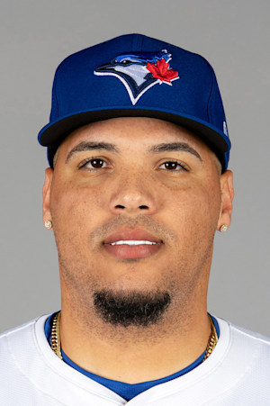 Headshot of Lazaro Estrada