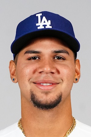Headshot of Edgardo Henriquez