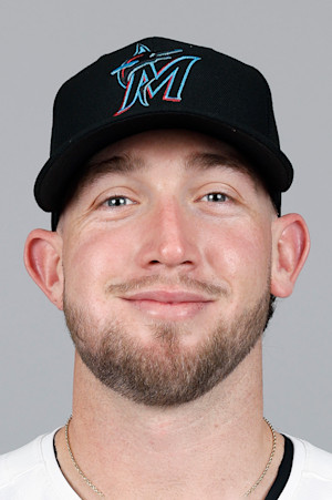 Headshot of Austin Roberts
