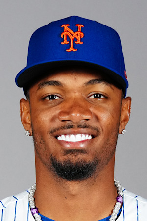 Headshot of Alex Ramírez