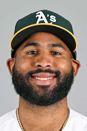 Headshot of Henry Baez