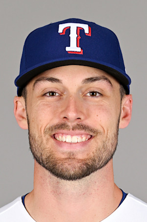 Headshot of Evan Carter