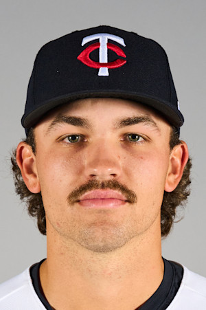 Headshot of Andrew Morris