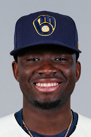 Headshot of Luis Lara