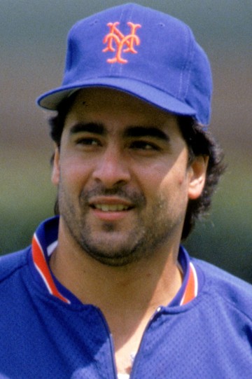 Sid Fernandez headshot