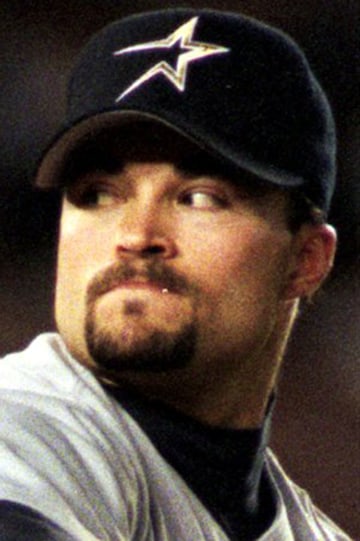 Mike Hampton headshot