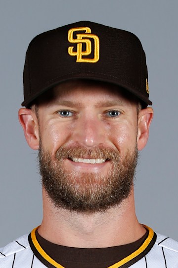 Chase Johnson headshot