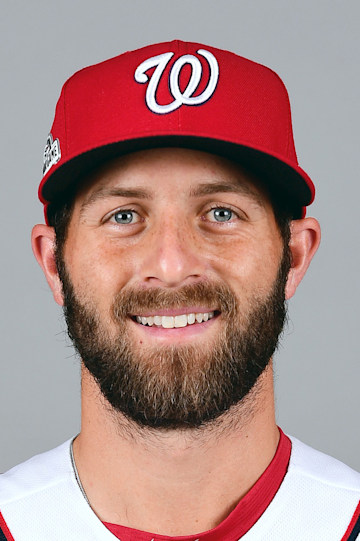 Brady Dragmire headshot