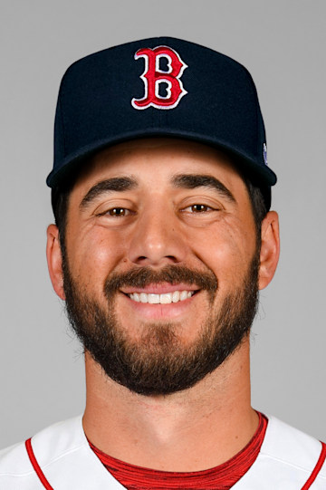 Kyle Barraclough headshot