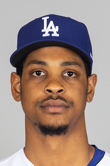 Alex Reyes headshot
