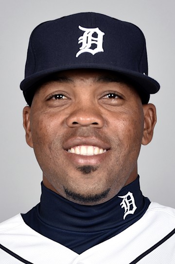 Sandy Báez headshot