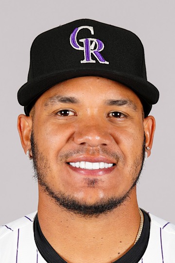 Thairo Estrada headshot