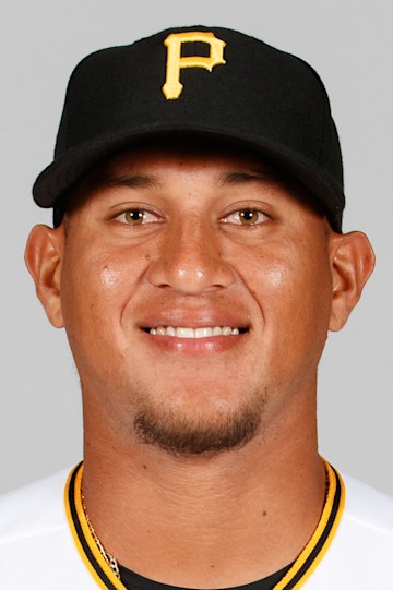 Luis Escobar headshot