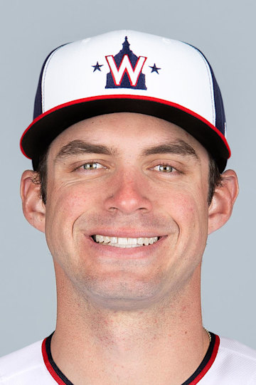 Dj Peters headshot