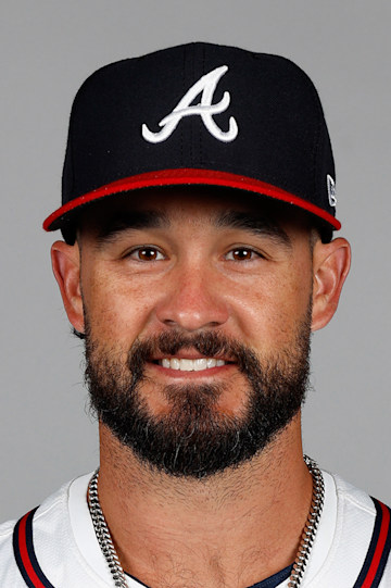 Eddy Alvarez headshot