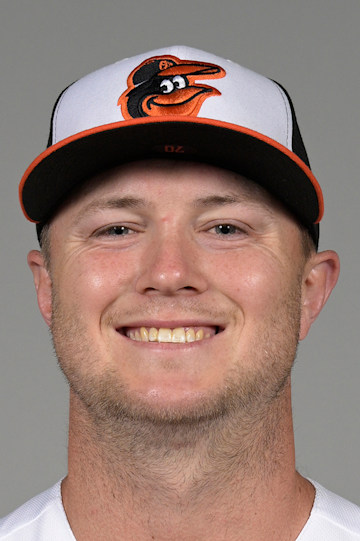 Travis Lakins headshot