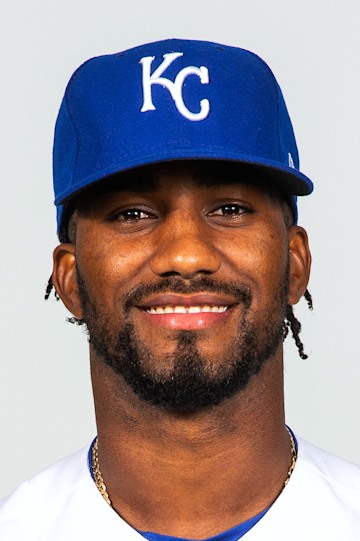 Seuly Matias headshot