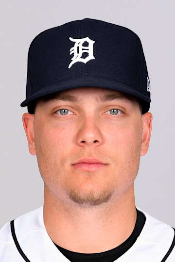 Steele Walker headshot