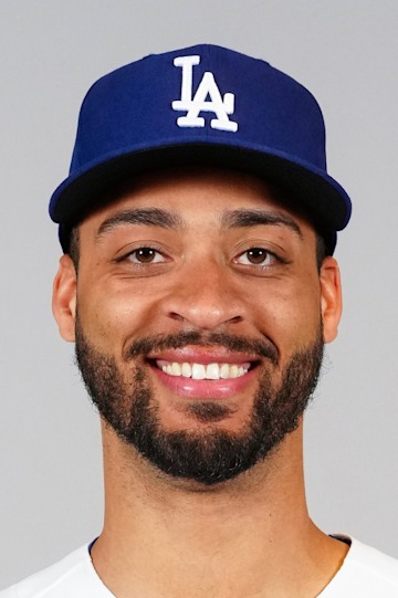 Antoine Kelly headshot