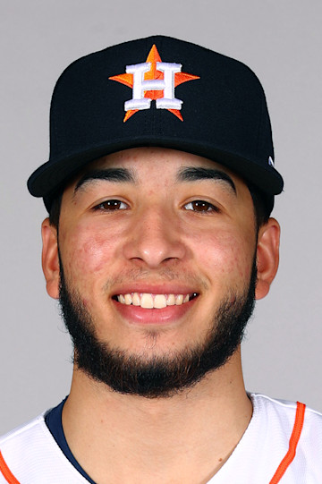 Alex Santos II headshot