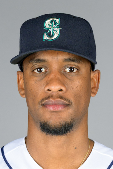 Yosver Zulueta headshot
