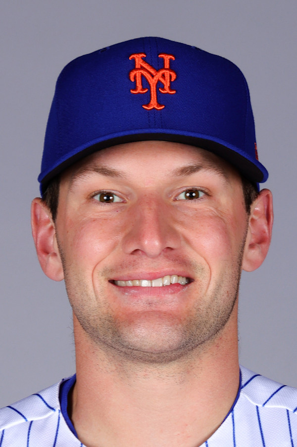 Hayden Senger