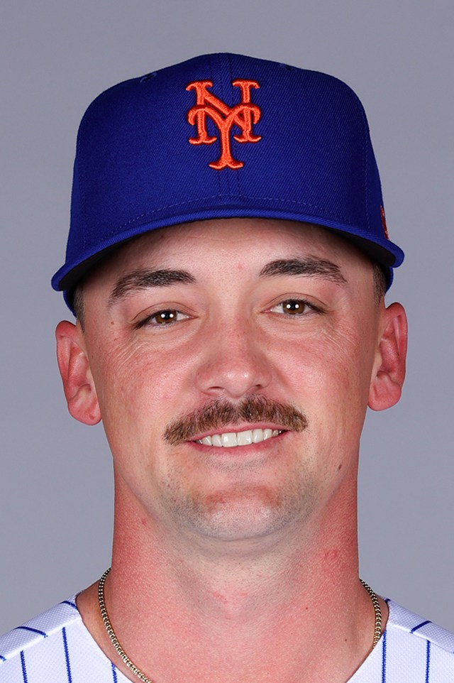 Austin Warren headshot