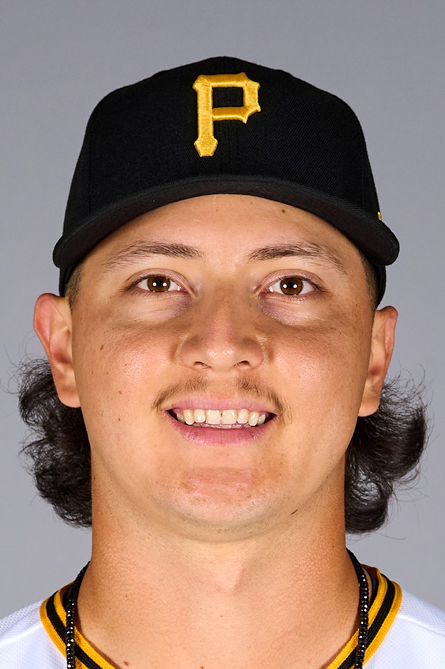 Rafael Flores Jr. headshot