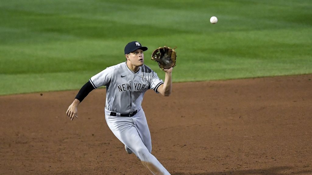 Gio Urshela, Clint Frazier named Gold Glove Award finalists