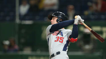 Kyle Schwarber blasts a home run giving the USA a 5-1 lead over Great  Britain