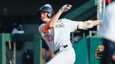 Howard Jeter Jones And Larkin Named Captains Of The Mlb Usa Baseball Pdp League Usa Baseball