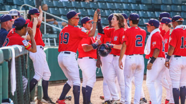 Five Run First Helps Stripes Over Stars In Game 2 Usa Baseball