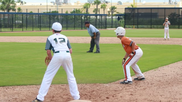 Texas' Ivan Melendez a candidate to have his jersey retired