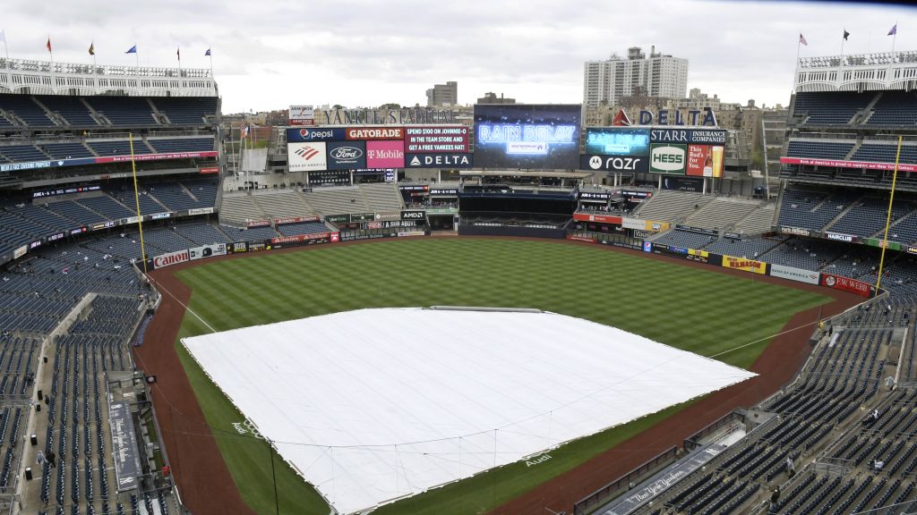 New York Yankees on X: Today's Yankees-Diamondbacks game that was  rescheduled due to the forecast of sustained inclement weather will be  played on Monday, September 25, at 1:05pm at Yankee Stadium.   /