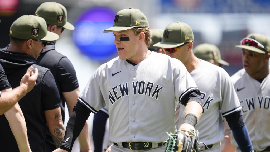 New York Yankees beat Cincinnati Reds, 41, to finish off sweep