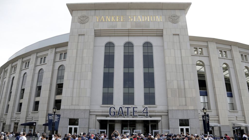 Cuse and Pitt to Celebrate Centennial Anniversary of Football at Yankee  Stadium - Syracuse University Athletics