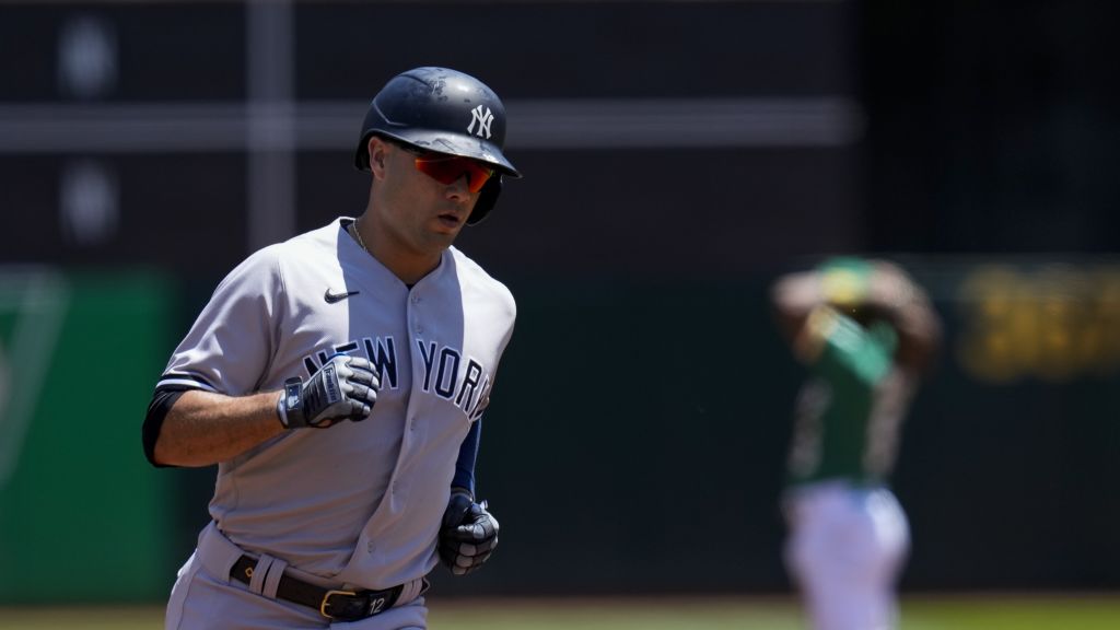 Donaldson, Kiner-Falefa lead Yankees over A's 10-4 as New York wins 2 of 3  in the series