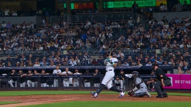 Aaron Judge launches his 50th home run of the season