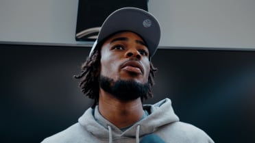 Nic Claxton breaks down his 19-point night against Timberwolves