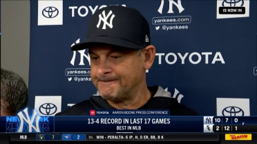 Aaron Boone reviews the Yankees' 10-2 win over White Sox