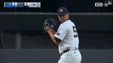 Carlos Carrasco strikes out Vladimir Guerrero Jr.